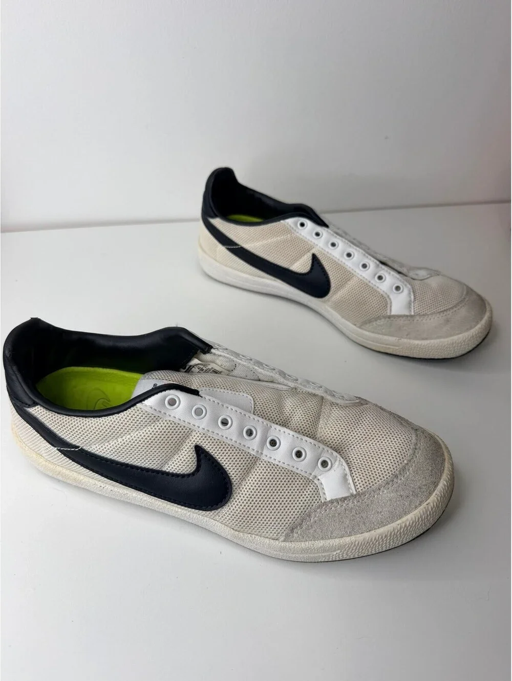 Nike Meadow '16 Low Top Sneakers size 8.5